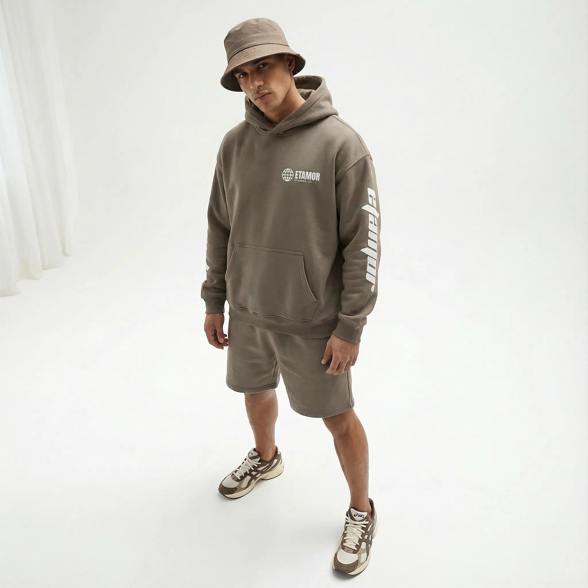 ETAMOR Oversized Hoodie